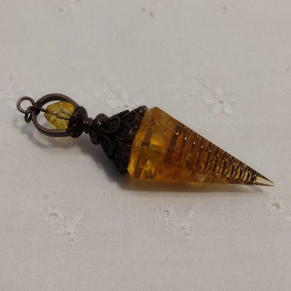 Citrine Chip Crystal Pendulum - Picture 3 of 6